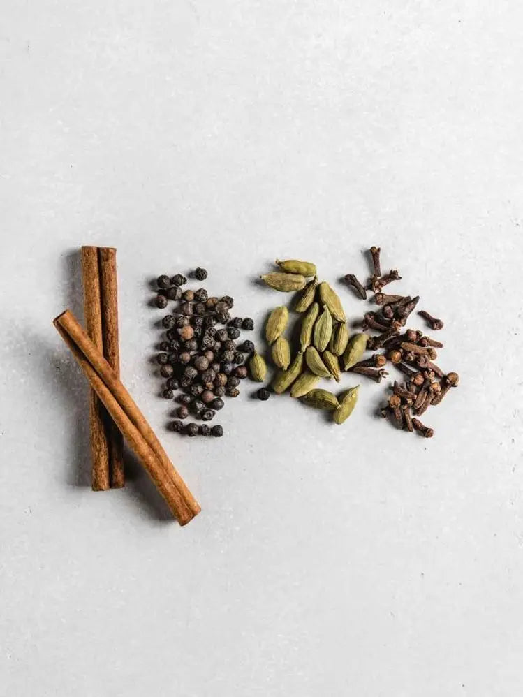 Ceylon Cinnamon with other spices